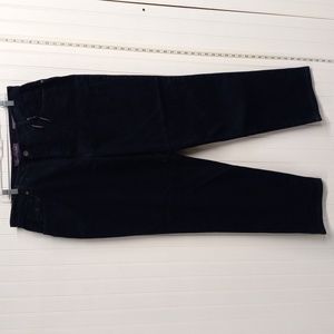 Gloria Vanderbilt women's straight leg jeans size 18 color navy
